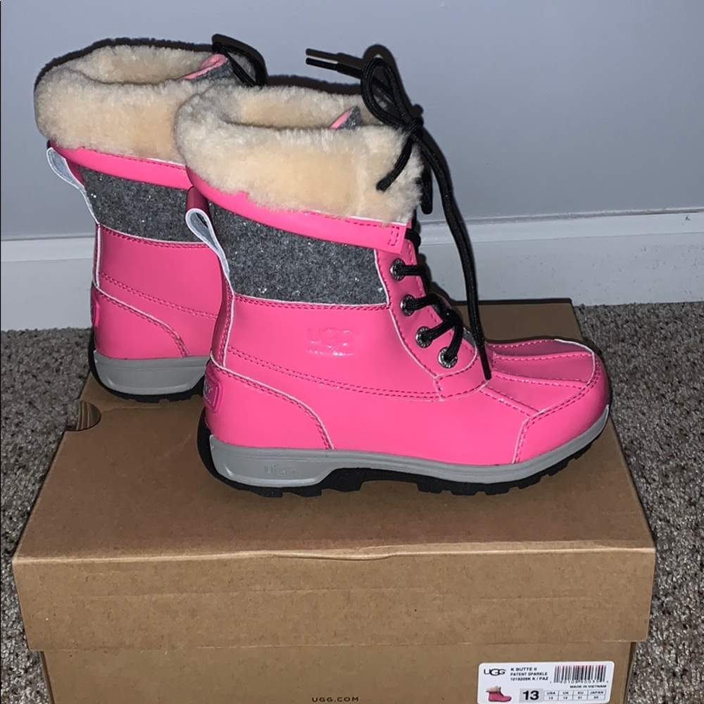 UGG Boots Girls Butte II Patent Sparkle Pink